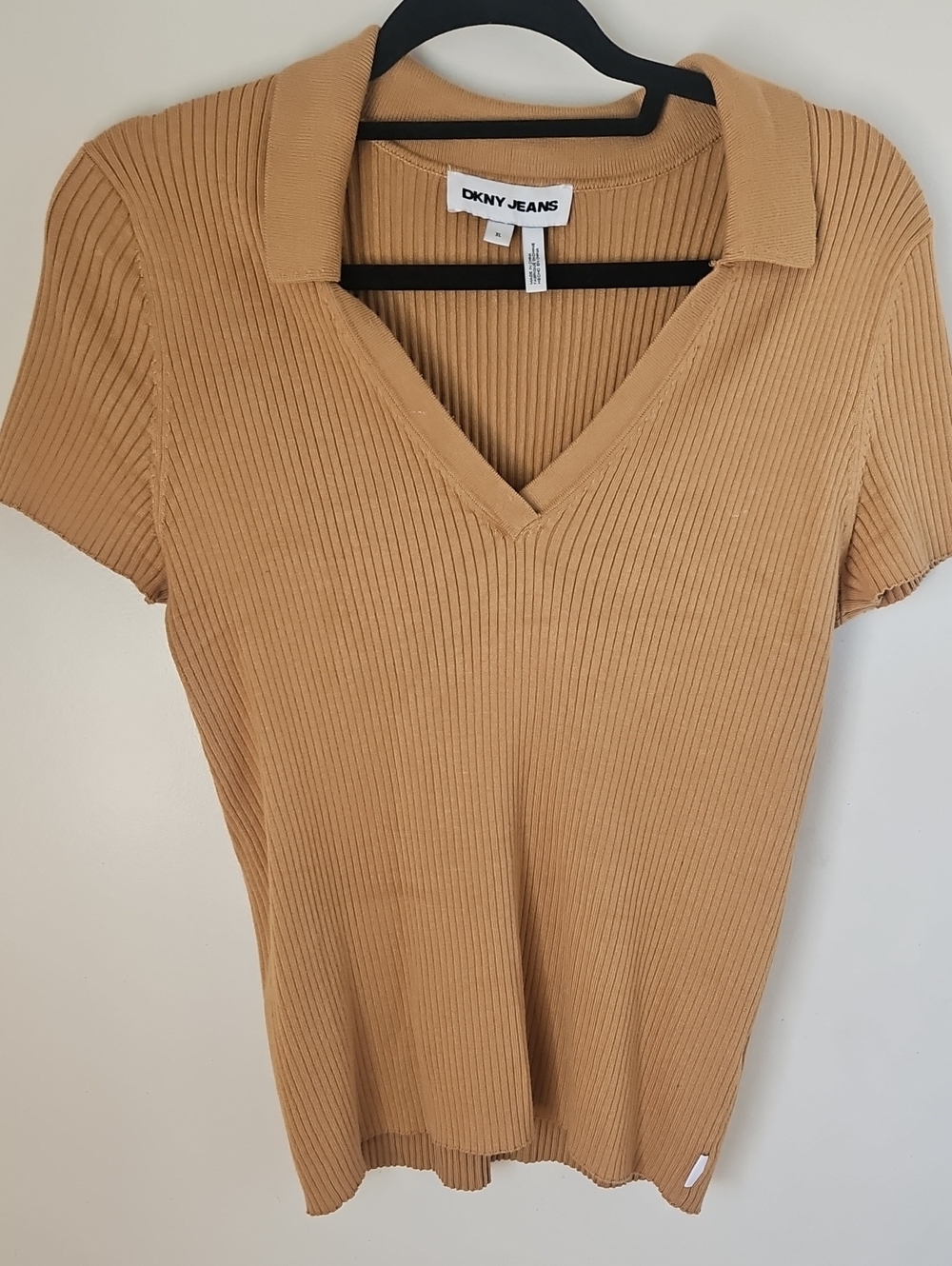 DKNY Ribbed V-Neck Polo Top in Camel
